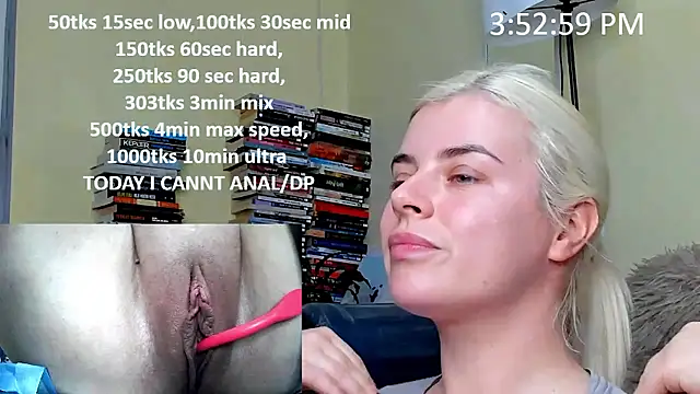 queenofthenighttt online show from January 10, 2026, 2:52 pm