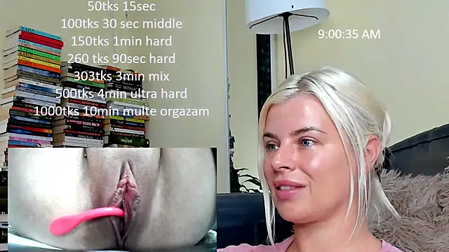 Snapshot of queenofthenighttt chatting on June 17, 2026, 7:00 am queenofthenighttt online show from June 17, 2026, 7:00 am