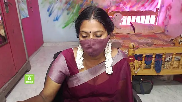 Novapol online show from October 5, 2025, 5:33 pm