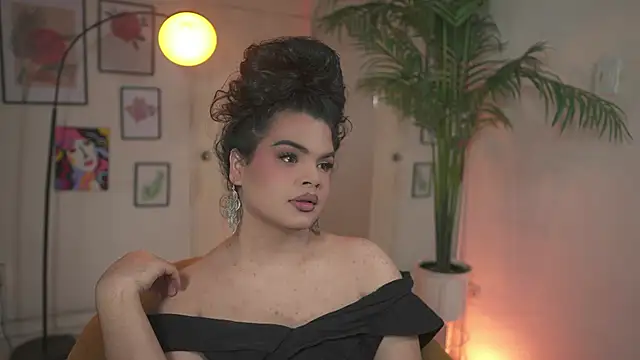 artechloe online show from November 25, 2025, 5:46 pm