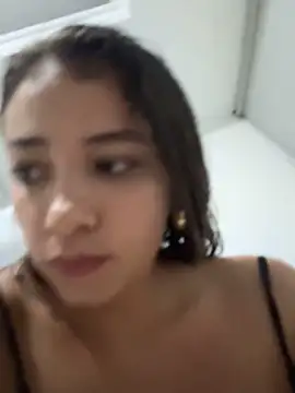 Snapshot of Hall_16 chatting on December 6, 2024, 11:14 pm Hall 16 online show from December 6, 2024, 11:14 pm