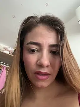 Snapshot of Hall_16 chatting on January 29, 2025, 10:01 pm Hall 16 online show from January 29, 2025, 10:01 pm