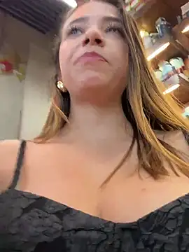 Snapshot of Hall_16 chatting on February 27, 2025, 9:58 pm Hall 16 online show from February 27, 2025, 9:58 pm