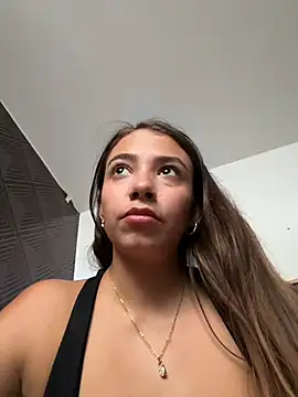 Snapshot of Hall_16 chatting on March 18, 2026, 4:21 pm Hall 16 online show from March 18, 2026, 4:21 pm