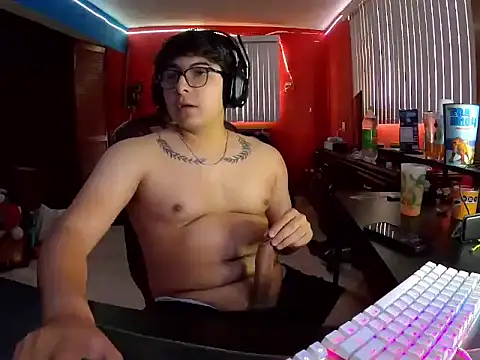 Snapshot of Nathanroberts111 chatting on December 20, 2024, 5:18 pm Nathanroberts111 online show from December 20, 2024, 5:18 pm