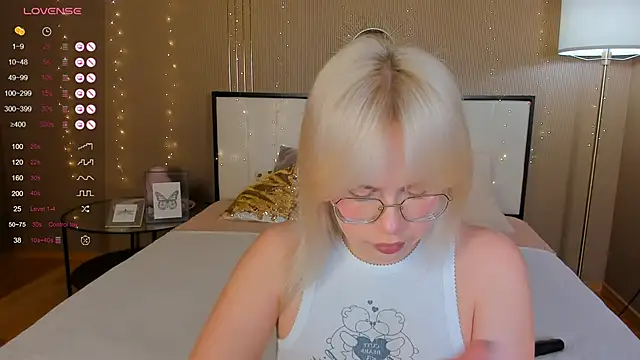 bellatip online show from October 31, 2025, 12:33 am