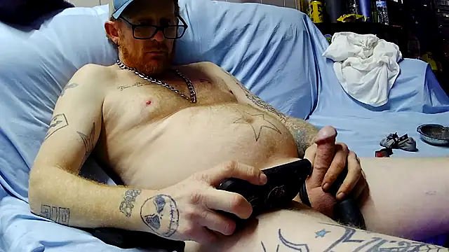 CLoSpunkmeyer69 online show from November 9, 2025, 4:55 am