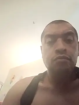 Snapshot of InbredPossible chatting on April 10, 2026, 6:56 pm InbredPossible online show from April 10, 2026, 6:56 pm