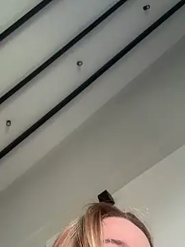 curchez  online show from February 9, 2026, 7:18 pm