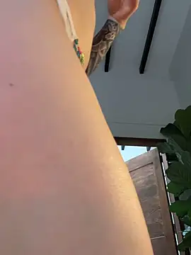 curchez  online show from February 23, 2026, 7:00 pm