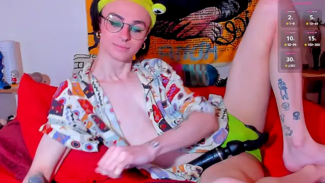 KatashiSenpai online show from November 7, 2025, 8:53 pm