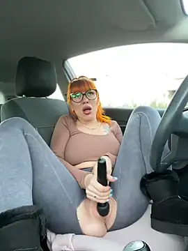 Snapshot of Pia_July_ chatting on January 19, 2025, 3:21 pm Pia July online show from January 19, 2025, 3:21 pm