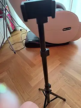 Snapshot of Pia_July_ chatting on September 10, 2025, 2:06 pm Pia July online show from September 10, 2025, 2:06 pm