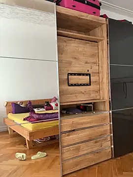 Snapshot of Pia_July_ chatting on September 19, 2025, 12:50 pm Pia July online show from September 19, 2025, 12:50 pm