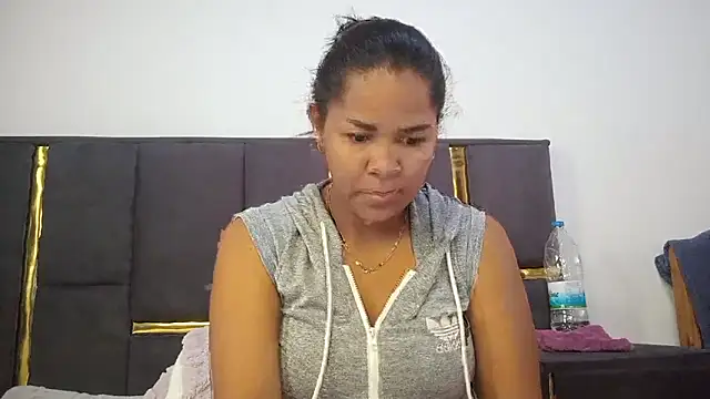 aleixane online show from May 28, 2026, 5:16 am