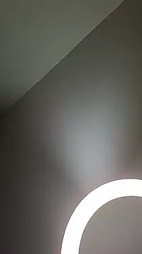 Iceprincess2bad4u online show from September 13, 2025, 6:08 pm