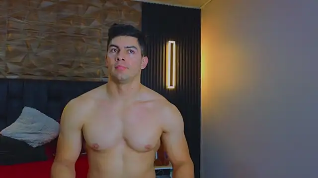 FelipeAndMarcello3 online show from March 11, 2025, 11:37 pm