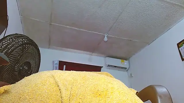 THAKIANYSBIGCOCK online show from March 21, 2025, 4:29 pm