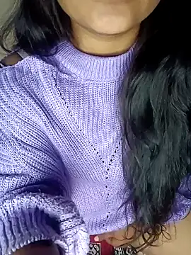 Snapshot of Sweet-Berry chatting on December 8, 2024, 6:28 pm Sweet-Berry online show from December 8, 2024, 6:28 pm