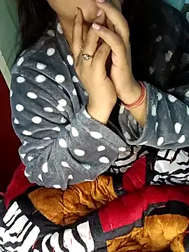 Snapshot of Sweet-Berry chatting on February 13, 2025, 5:33 pm Sweet-Berry online show from February 13, 2025, 5:33 pm