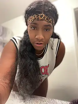 Foreignthababyy online show from May 2, 2026, 5:45 am