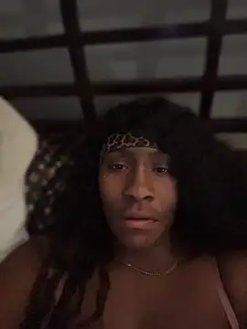 Foreignthababyy online show from May 22, 2026, 6:20 am