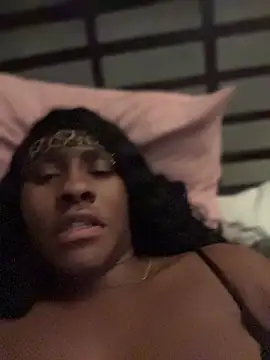 Foreignthababyy online show from May 23, 2026, 2:39 am