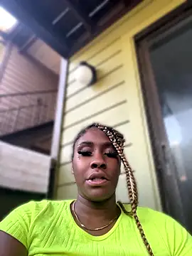 Snapshot of Foreignthababyy chatting on July 17, 2026, 12:45 pm Foreignthababyy online show from July 17, 2026, 12:45 pm