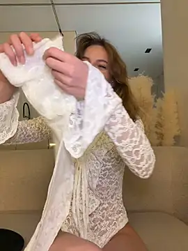 Snapshot of -AngelAri- chatting on March 7, 2026, 9:12 pm -AngelAri- online show from March 7, 2026, 9:12 pm