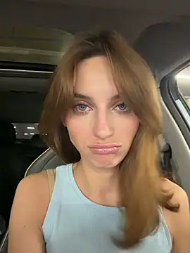 Snapshot of -AngelAri- chatting on March 20, 2026, 6:02 pm -AngelAri- online show from March 20, 2026, 6:02 pm