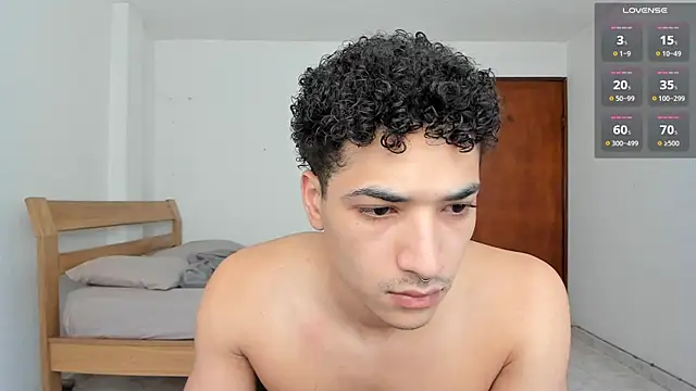 MitchellXD online show from December 30, 2024, 3:02 pm