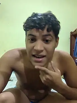 Snapshot of Bichulga chatting on November 14, 2025, 10:40 pm Bichulga online show from November 14, 2025, 10:40 pm