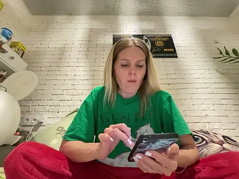 Angel girllovemy online show from March 20, 2025, 8:08 pm