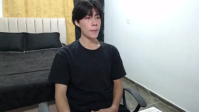 Elio-cam online show from February 2, 2025, 8:02 am