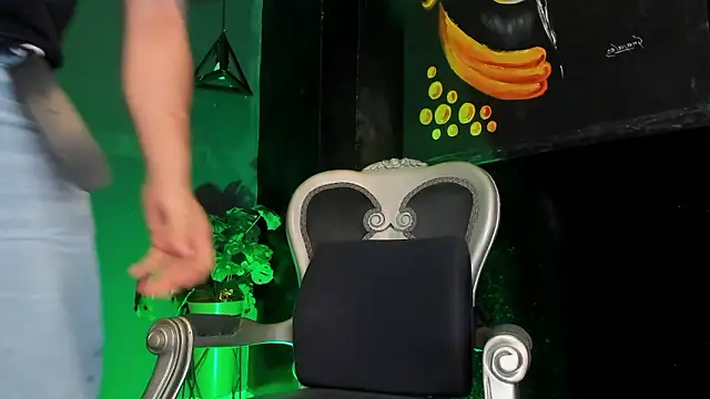 Petesevans online show from February 10, 2026, 11:31 pm