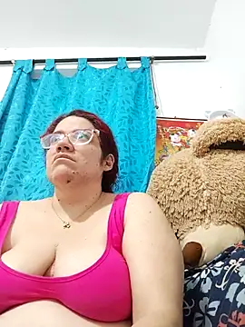 Snapshot of karlythoth@xh chatting on April 19, 2026, 4:17 pm karlythothxh online show from April 19, 2026, 4:17 pm