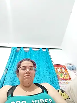 Snapshot of karlythoth@xh chatting on May 7, 2026, 8:36 pm karlythothxh online show from May 7, 2026, 8:36 pm