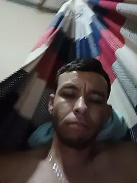 Snapshot of squirt_and_sex chatting on September 29, 2025, 11:31 pm squirt and sex online show from September 29, 2025, 11:31 pm