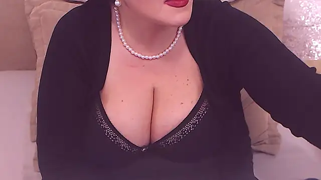 RebeccaNoble online show from January 16, 2025, 5:01 pm