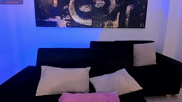 Snapshot of LindseyCox chatting on February 7, 2025, 7:49 pm LindseyCox online show from February 7, 2025, 7:49 pm