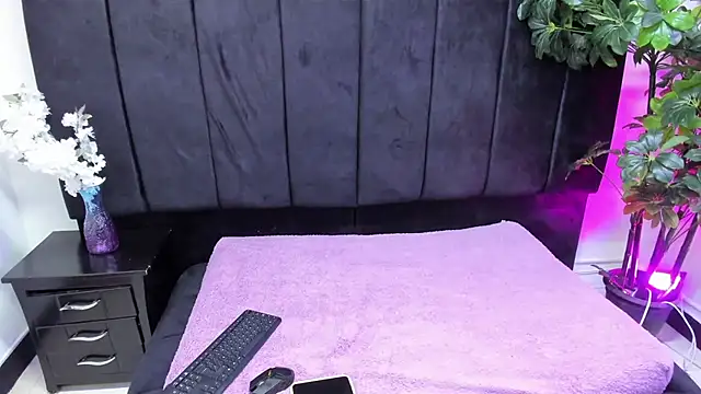 fisting anal 69 online show from July 28, 2026, 1:21 pm
