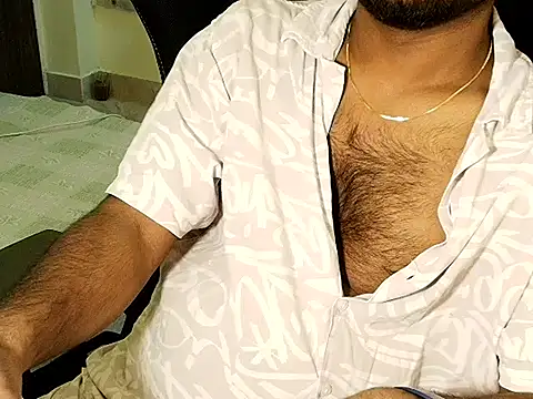 SHENOY3 online show from September 25, 2025, 6:33 pm