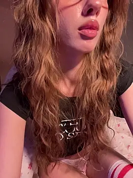 Snapshot of Weeissy chatting on October 16, 2025, 9:49 pm Weeissy online show from October 16, 2025, 9:49 pm