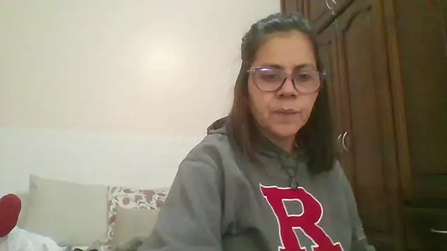 Snapshot of Sara_Brandon chatting on September 12, 2025, 2:39 pm Sara Brandon online show from September 12, 2025, 2:39 pm