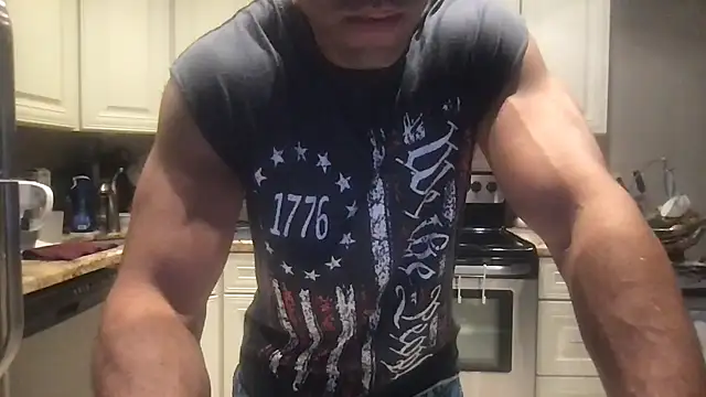 BigGuyMuscle online show from February 7, 2025, 8:20 pm