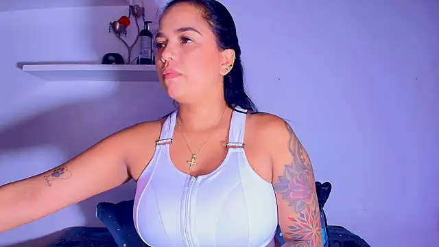 alexaa walker online show from March 5, 2025, 11:49 am