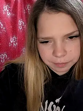 Zuli Kiska online show from November 10, 2025, 10:47 am