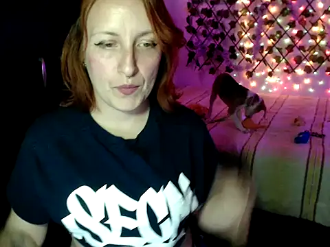 kittykalor09 online show from March 4, 2026, 1:33 am