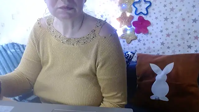 QueenLana online show from January 15, 2026, 6:51 am