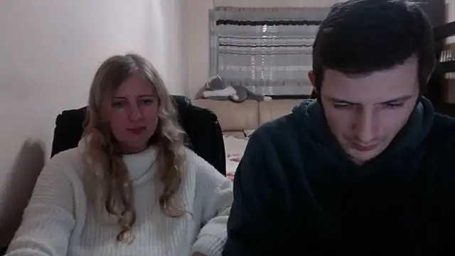 PeterAndJen online show from March 5, 2025, 6:44 am